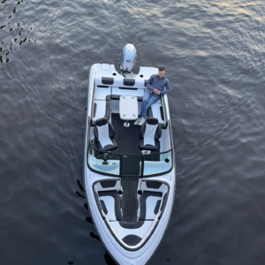Касатка VT 530 Bowrider — прогулочный катер для всей семьи